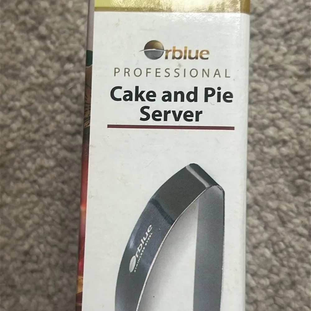 Orblue Professional Cake and Pie Stainless Steel Server!